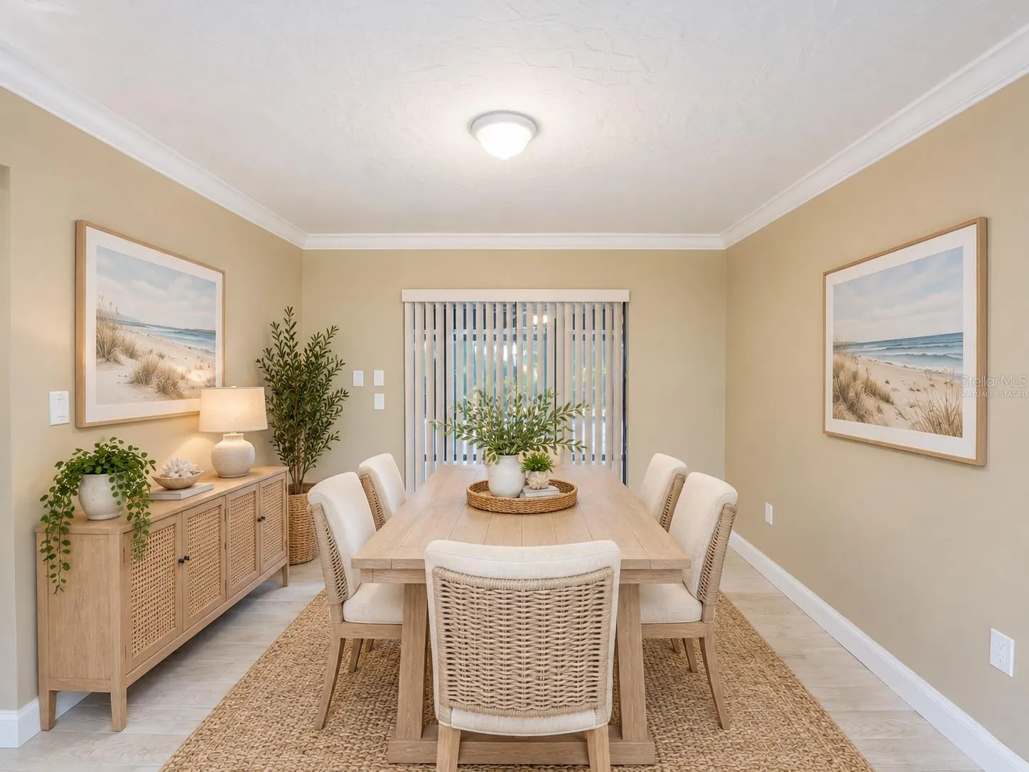 404 EDEN DR