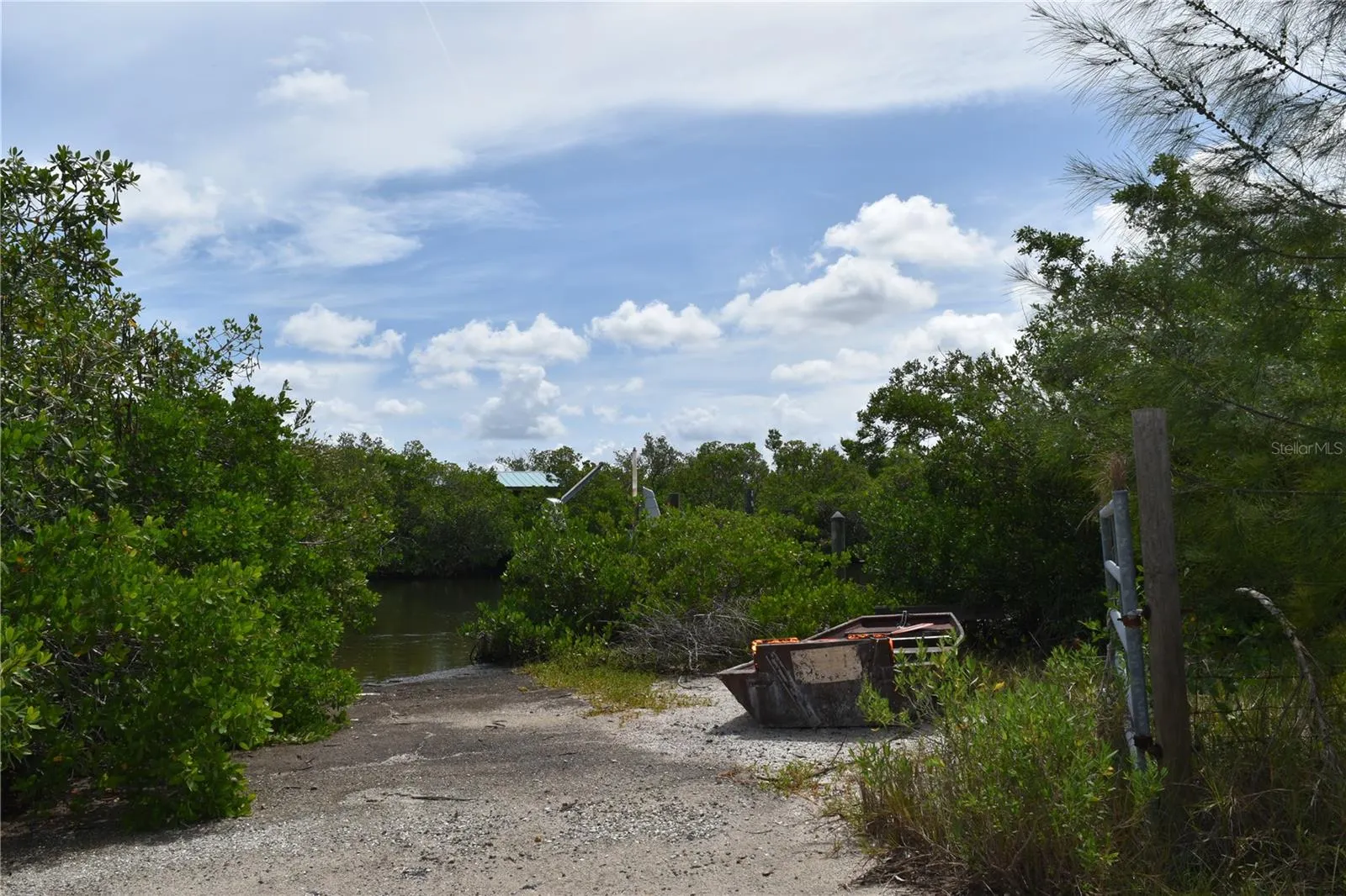 8475 MANASOTA KEY RD