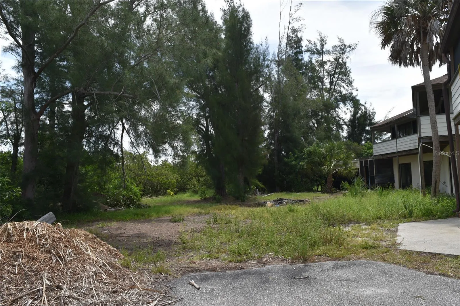 8475 MANASOTA KEY RD