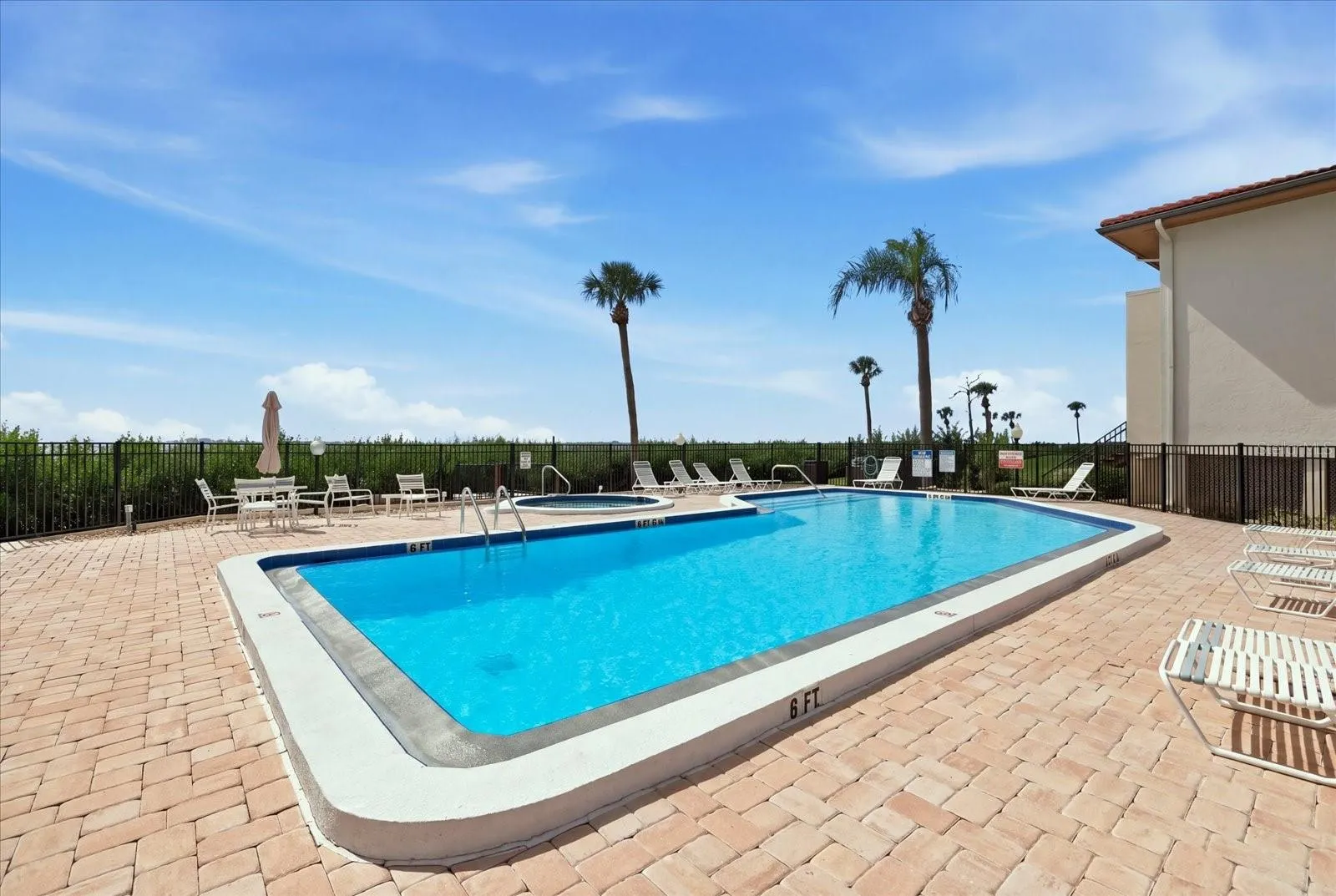 6460 MOURNING DOVE DR #305 #305