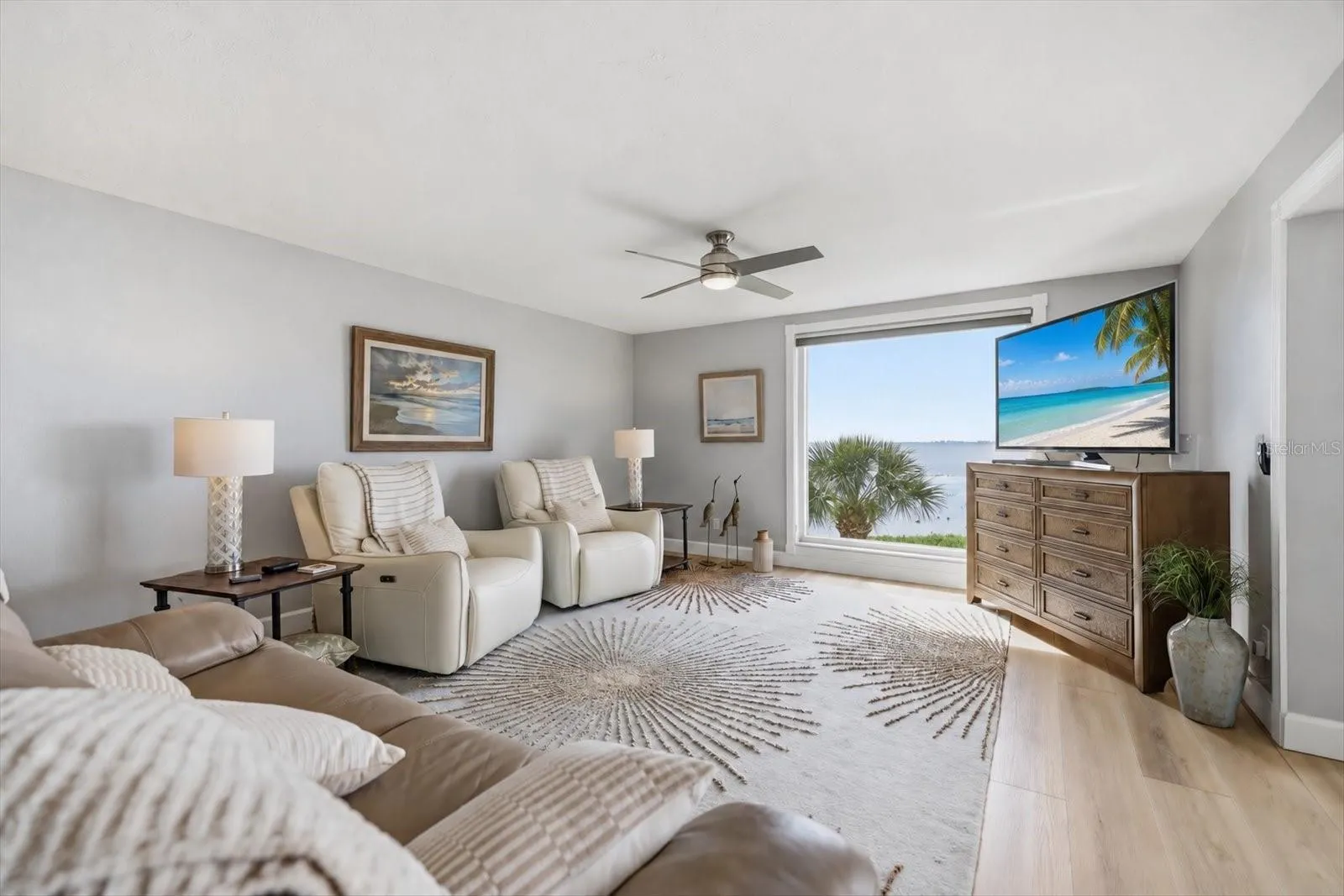 6460 MOURNING DOVE DR #305 #305