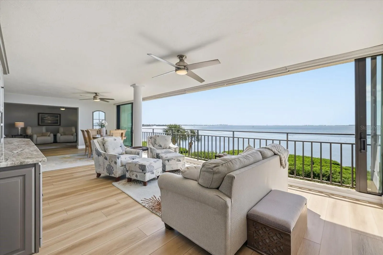 6460 MOURNING DOVE DR #305 #305