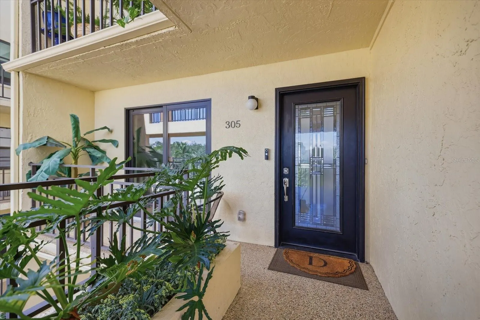 6460 MOURNING DOVE DR #305 #305
