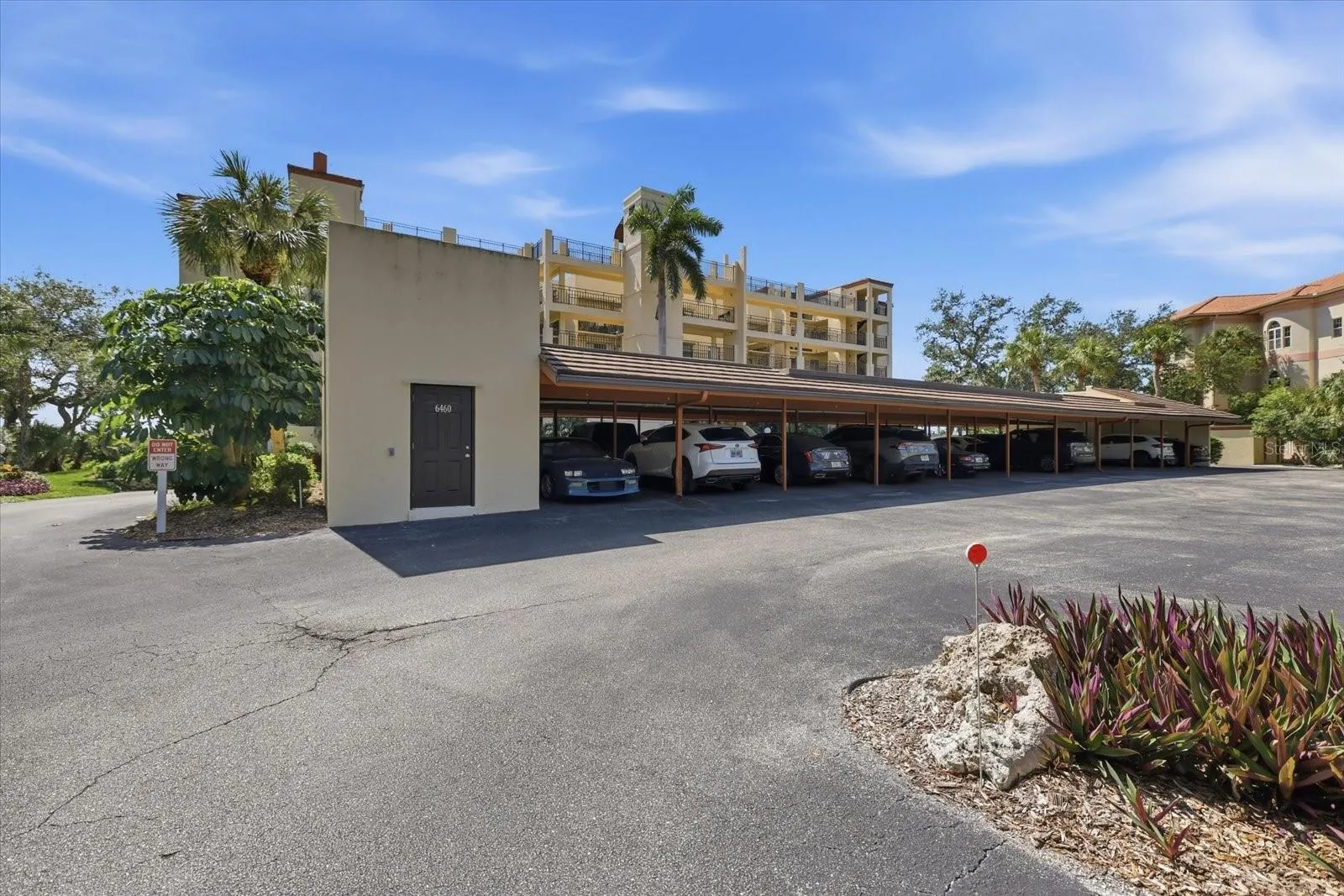 6460 MOURNING DOVE DR #305 #305