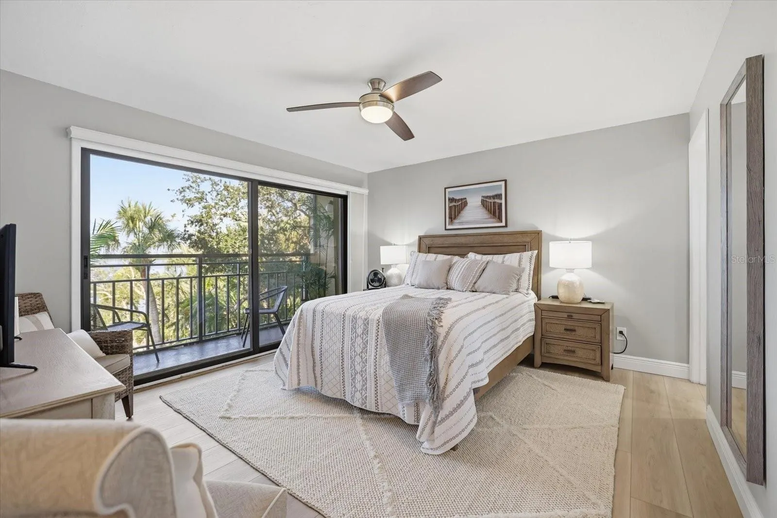 6460 MOURNING DOVE DR #305 #305