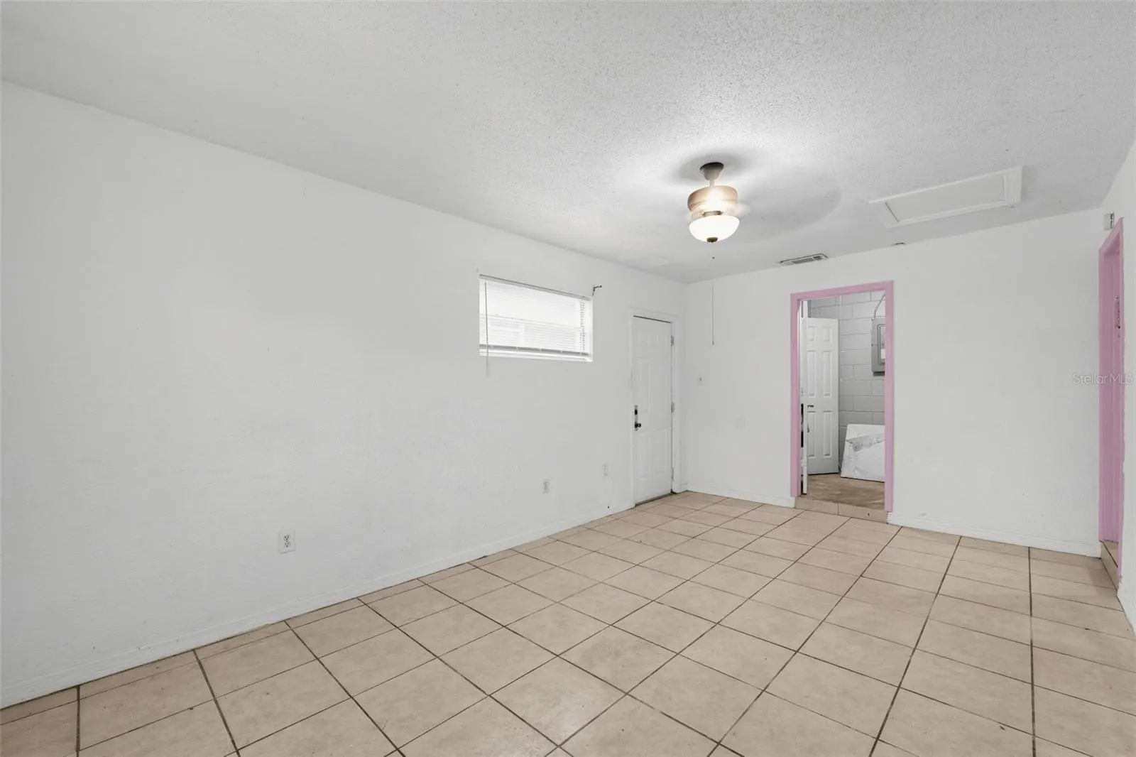 1231 ROBERT KING HIGH DR