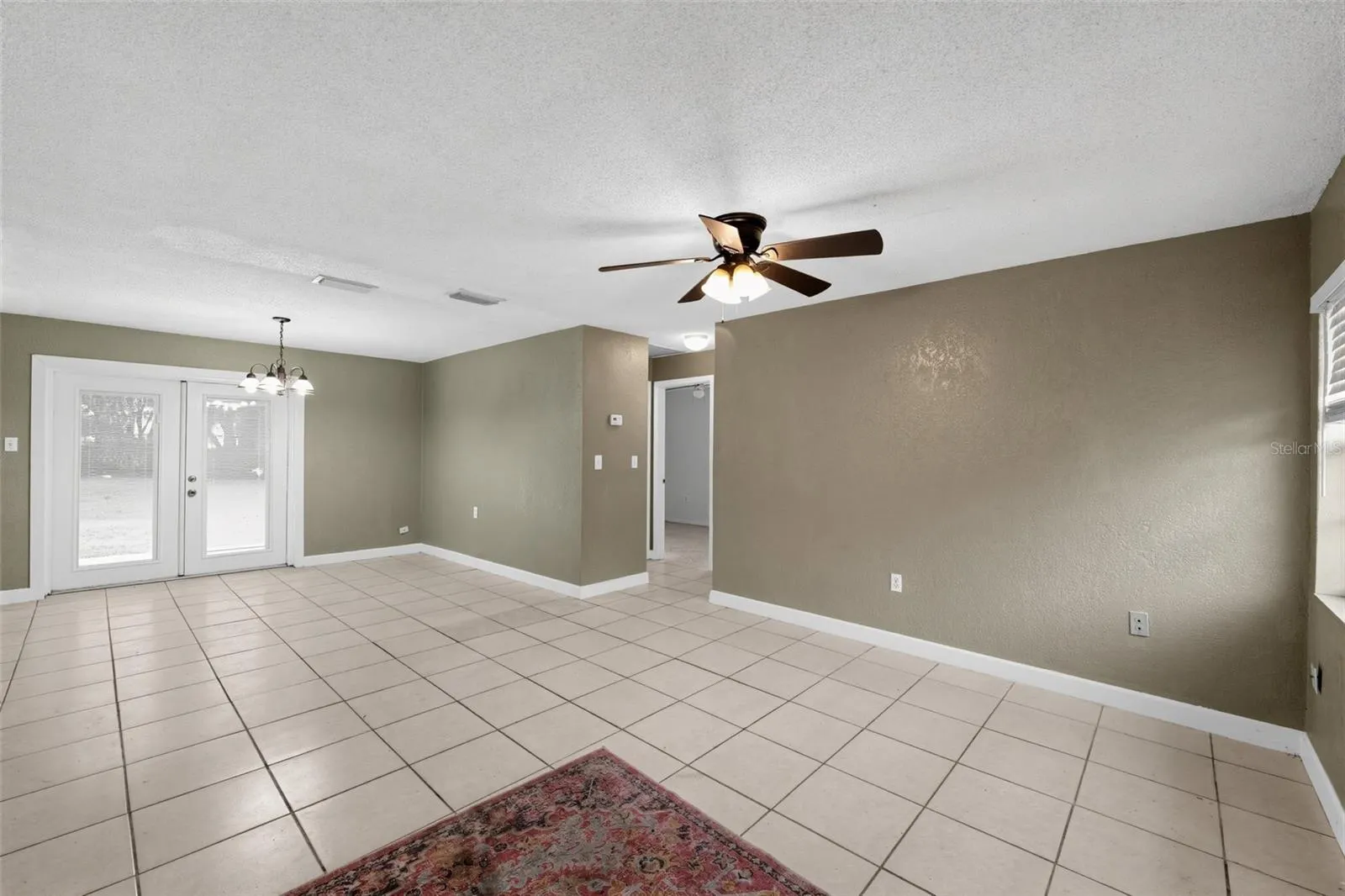 1231 ROBERT KING HIGH DR