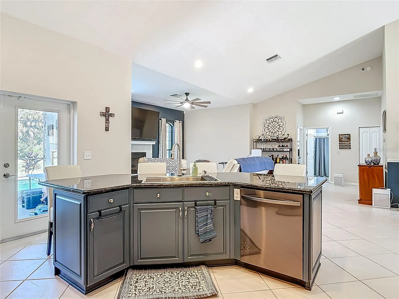 2741 TURNBULL ESTATES DR