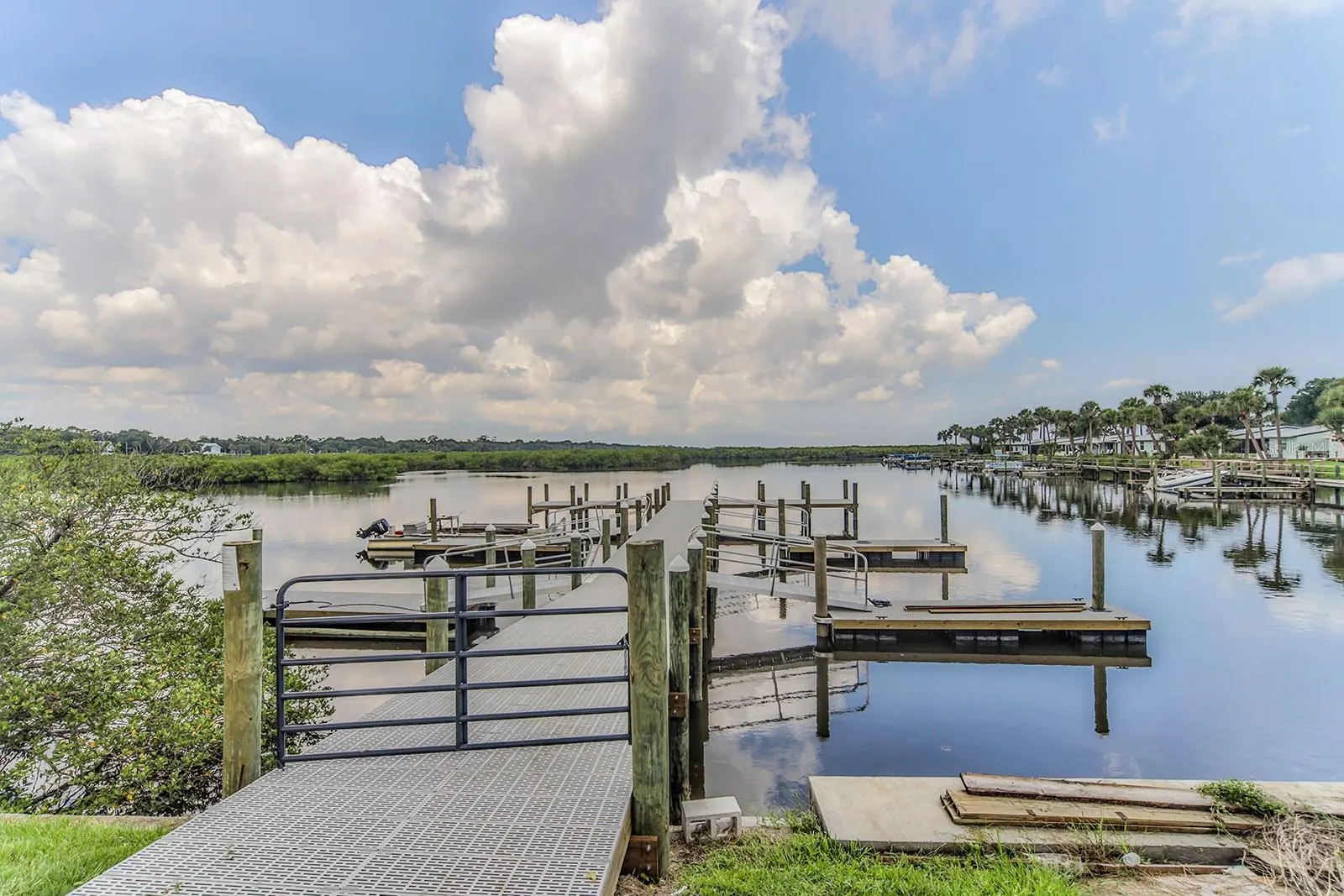 1 RIVERWALK DR #402, #402