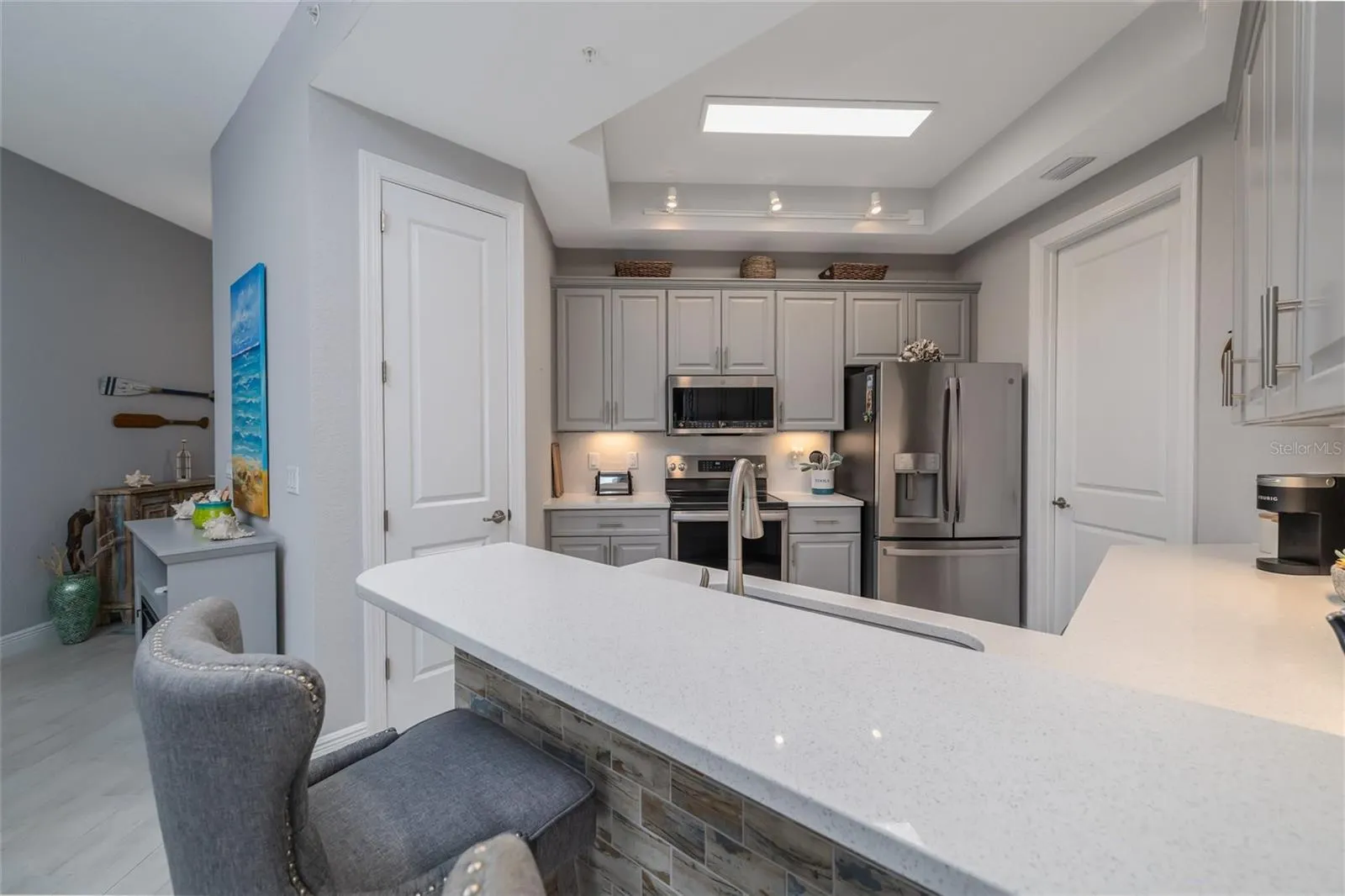 1 RIVERWALK DR #402, #402