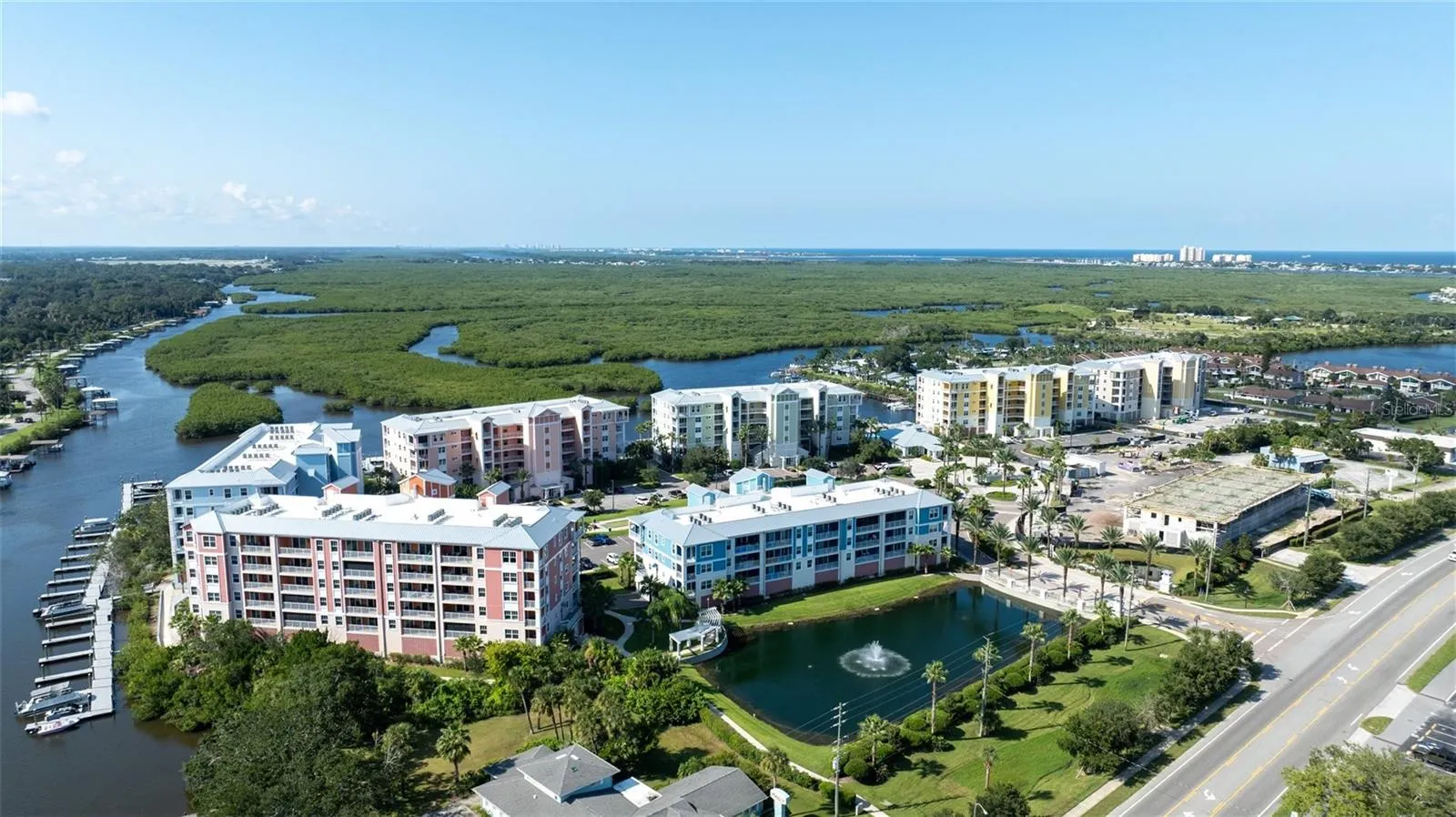 1 RIVERWALK DR #402, #402