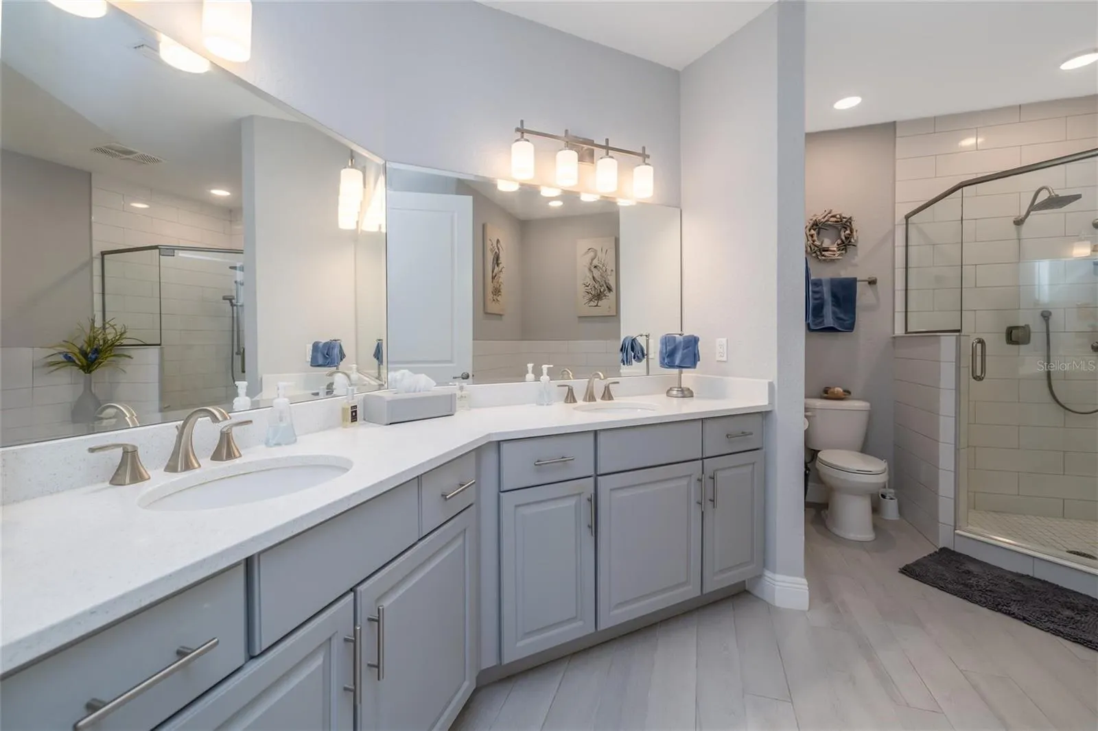 1 RIVERWALK DR #402, #402