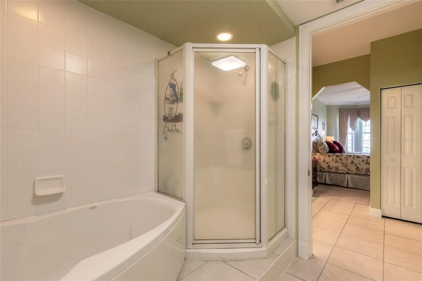 4672 RIVERWALK VILLAGE CT #8402, #8402