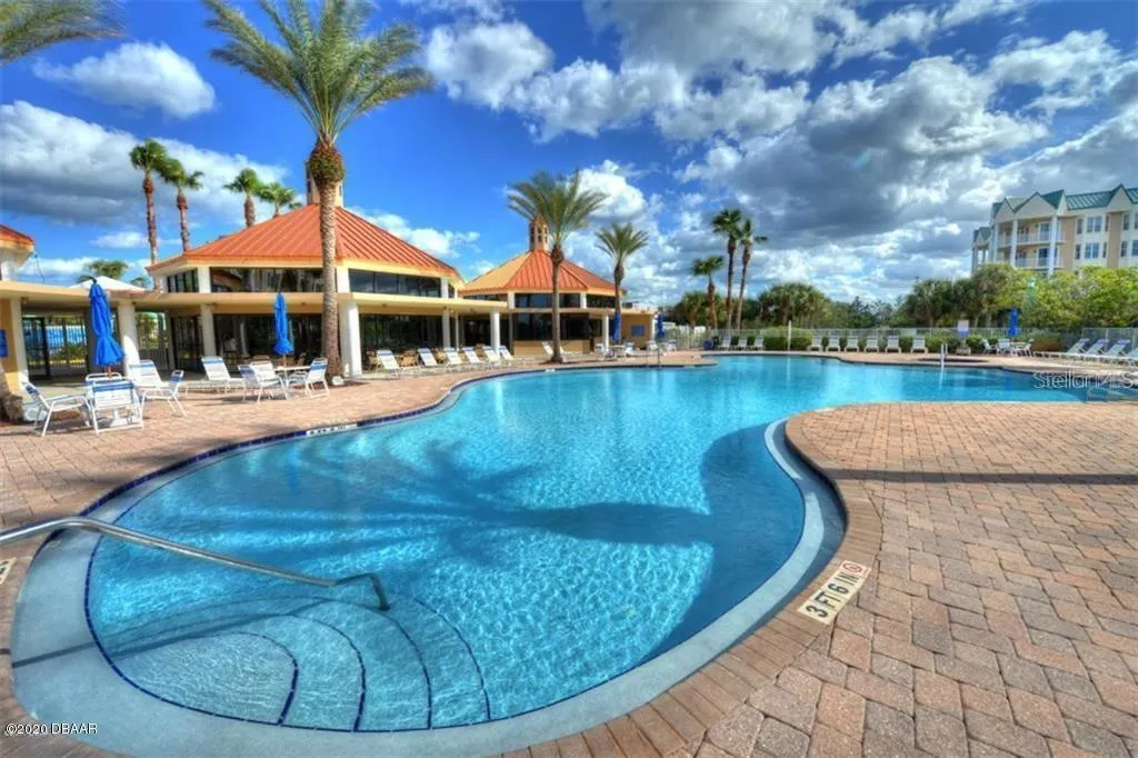 4672 RIVERWALK VILLAGE CT #8402, #8402