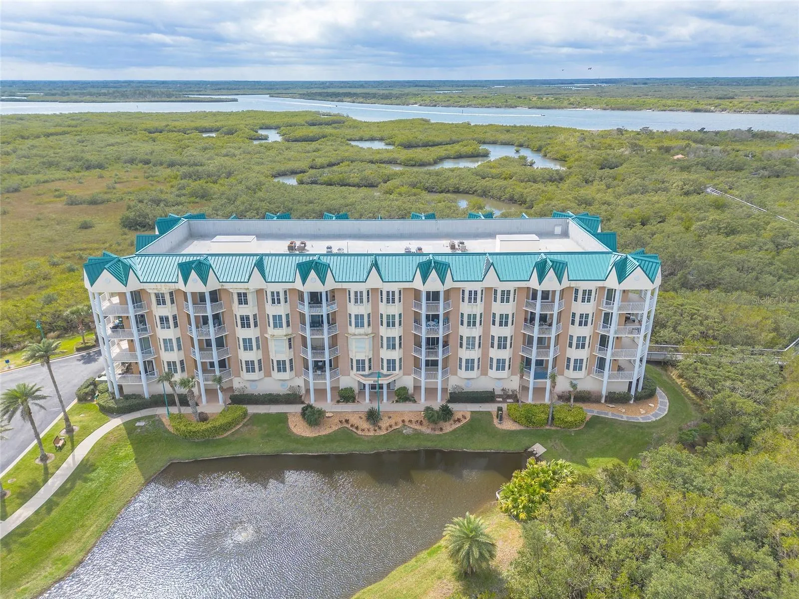 4672 RIVERWALK VILLAGE CT #8402, #8402