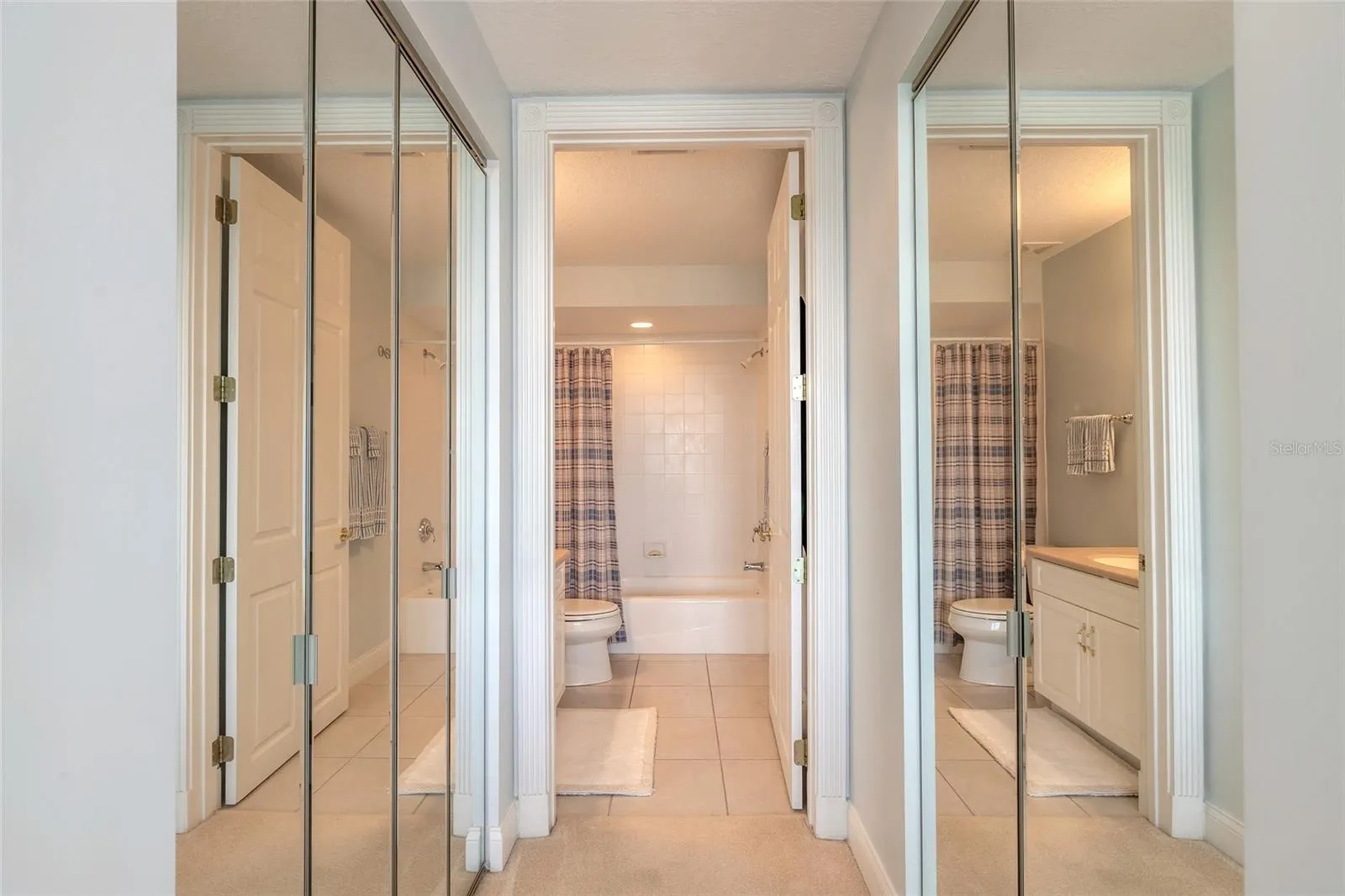 4672 RIVERWALK VILLAGE CT #8402, #8402