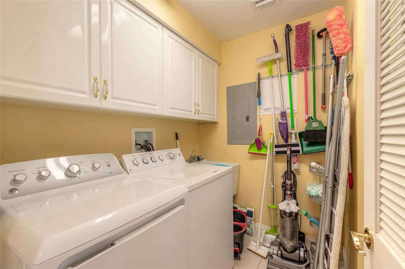 4672 RIVERWALK VILLAGE CT #8402, #8402