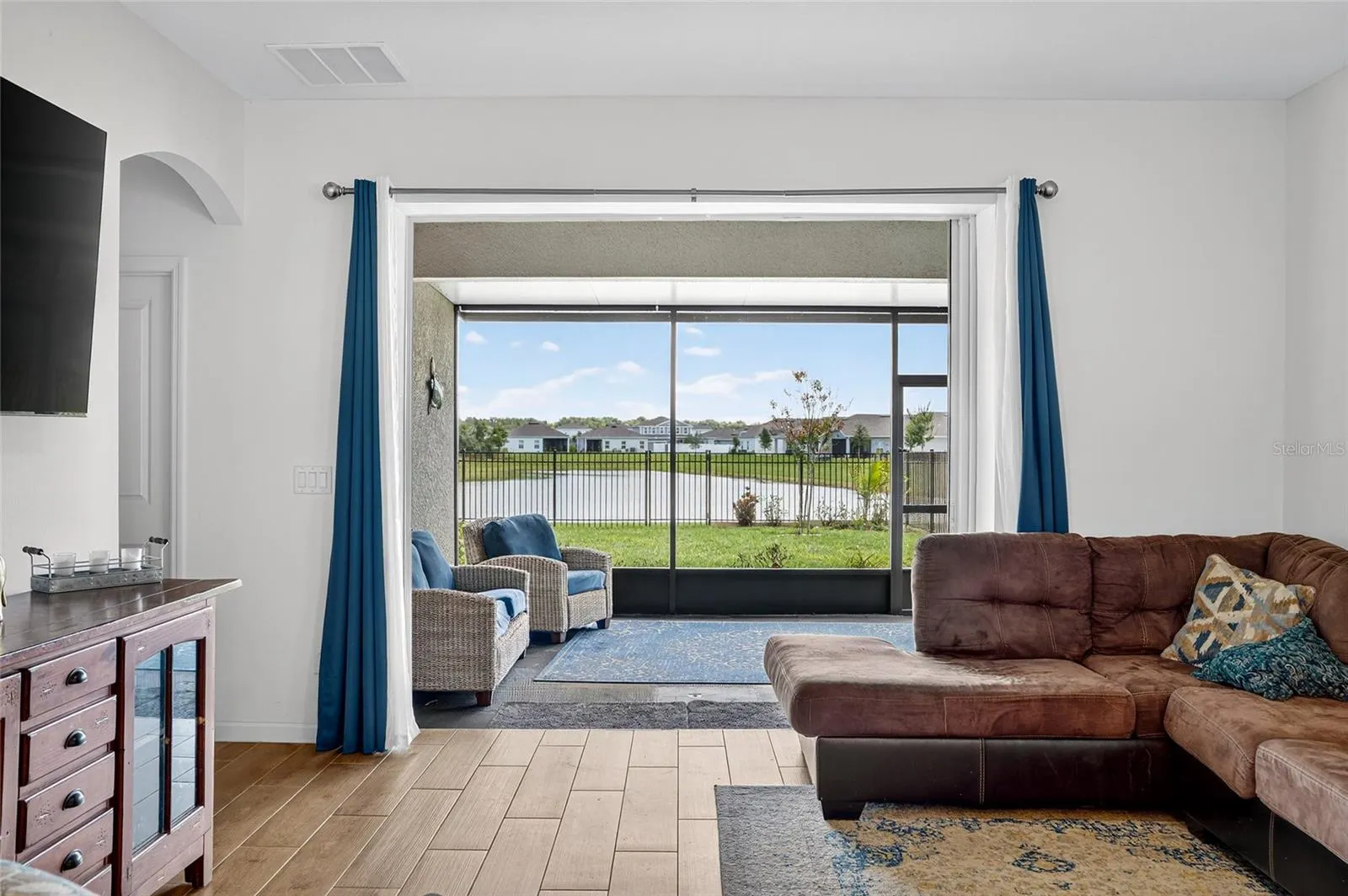 1021 CHELAN FALLS DR