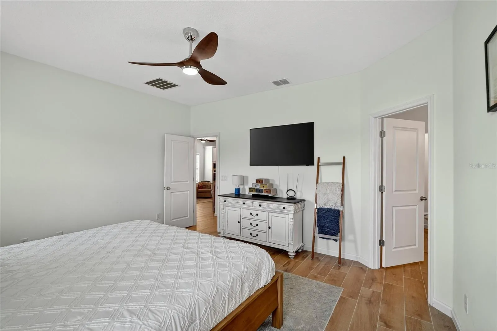 1021 CHELAN FALLS DR