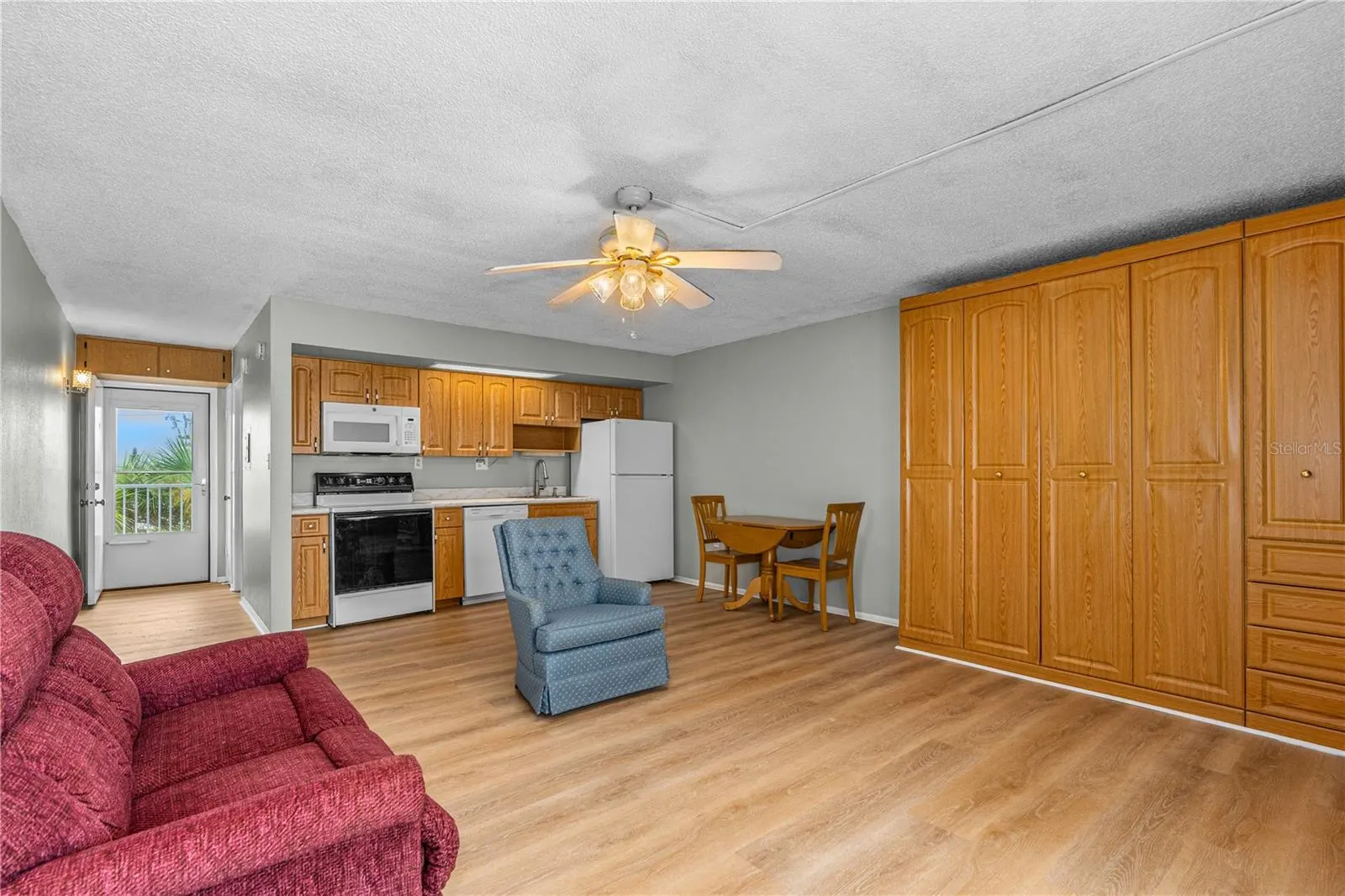 3700 S ATLANTIC AVE #304, #304