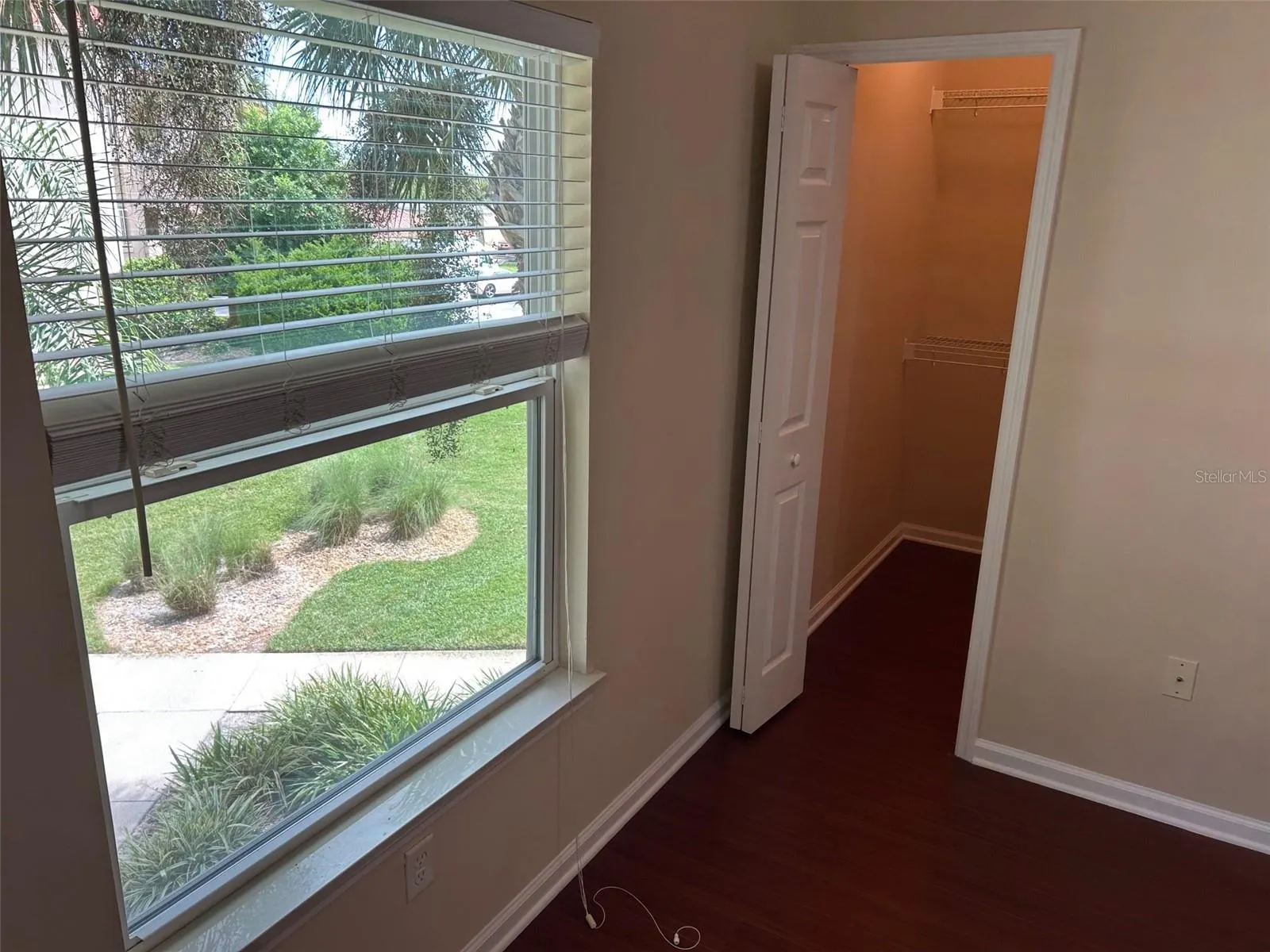 405 BOUCHELLE DR #218 #218