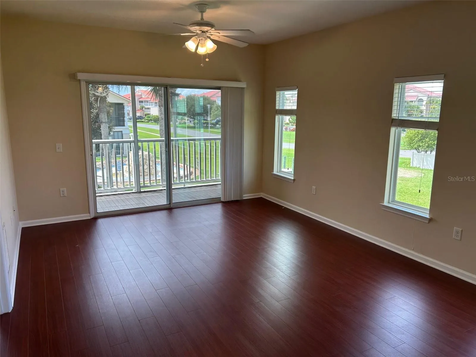 405 BOUCHELLE DR #218 #218