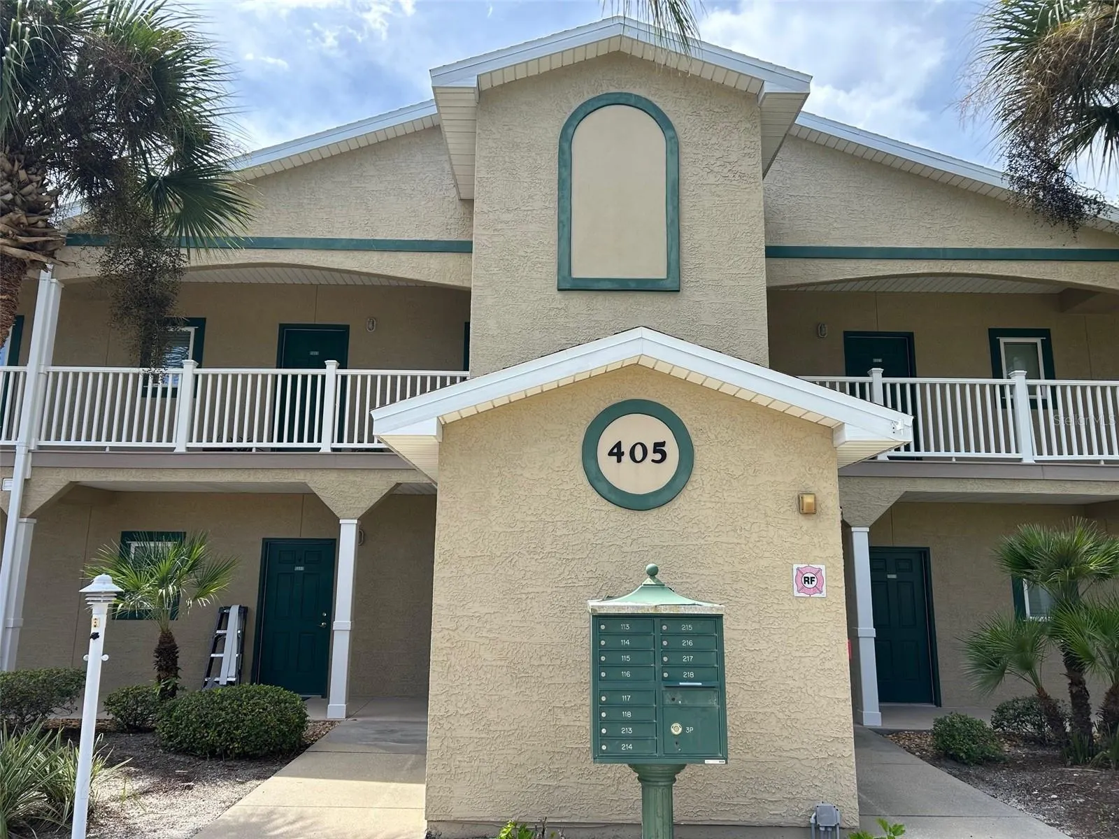 405 BOUCHELLE DR #218 #218