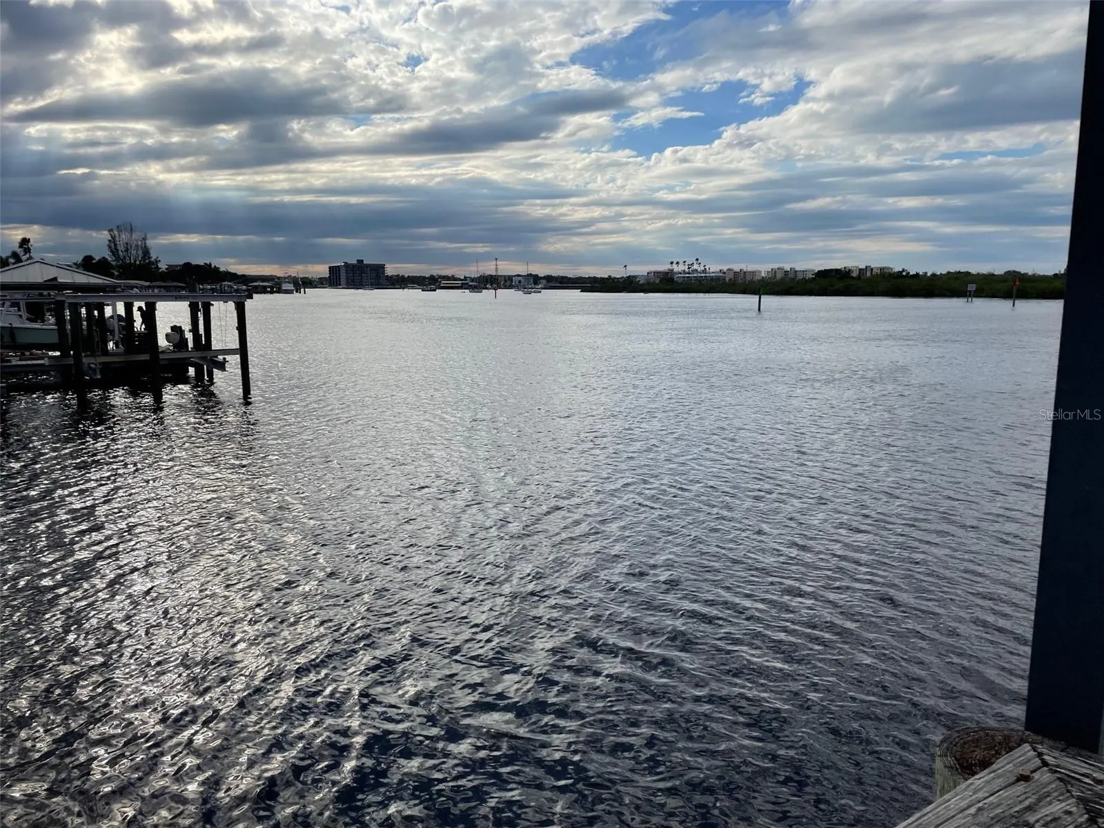 405 BOUCHELLE DR #218 #218