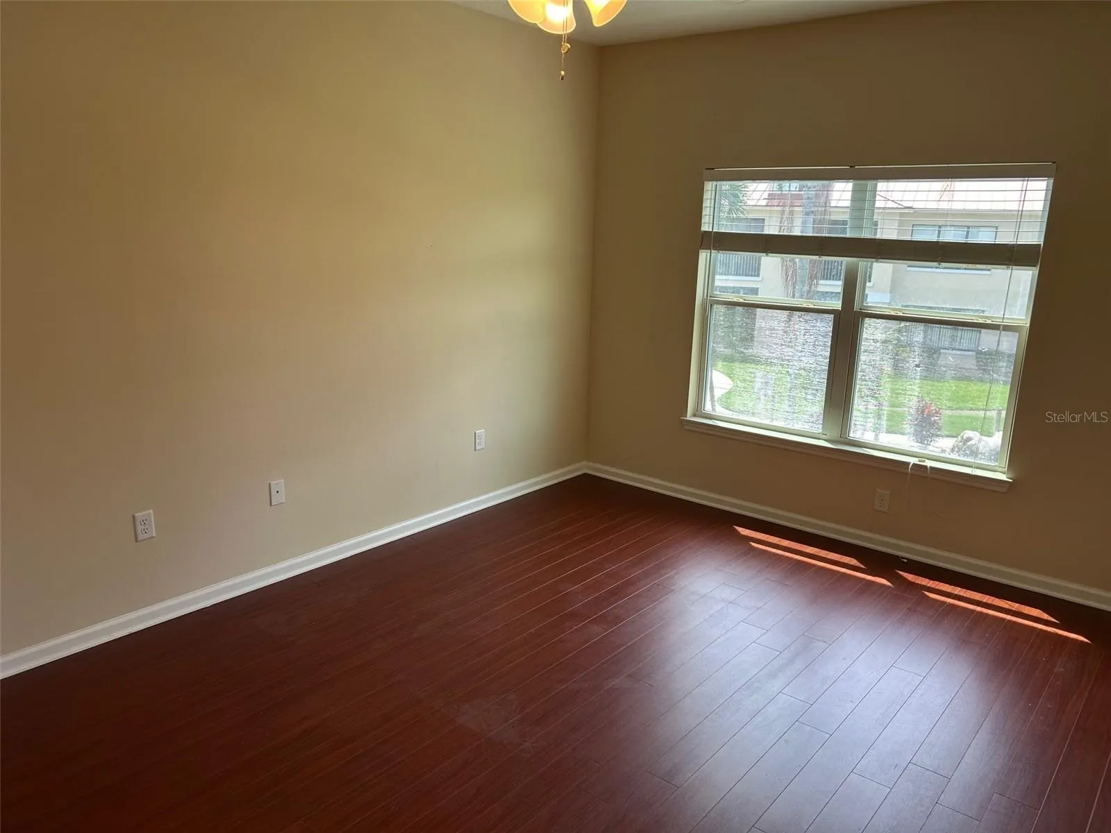 405 BOUCHELLE DR #218 #218