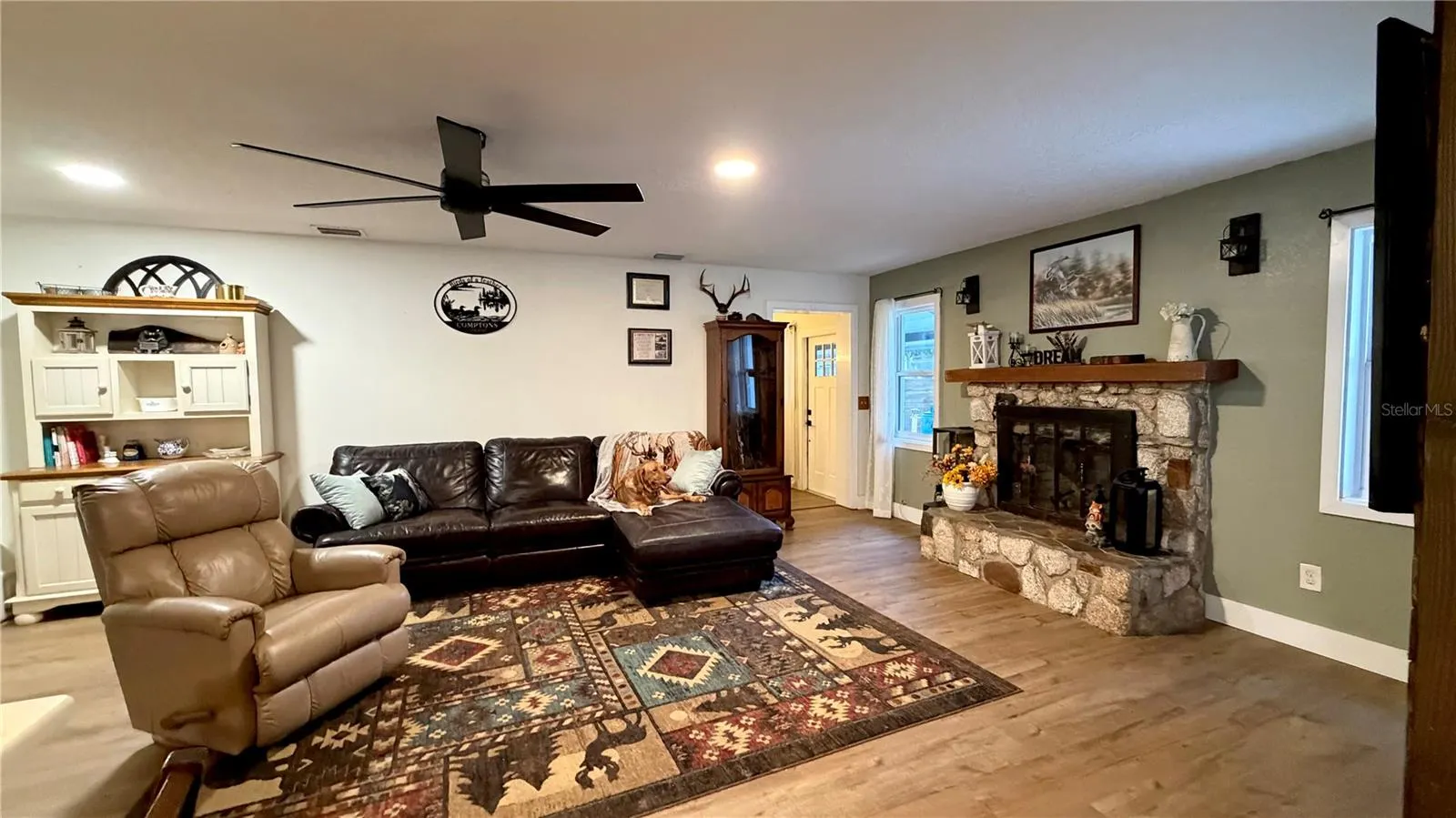 525 OLD DIXIE LN