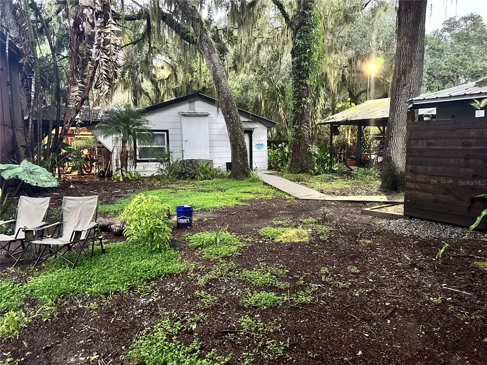 525 OLD DIXIE LN