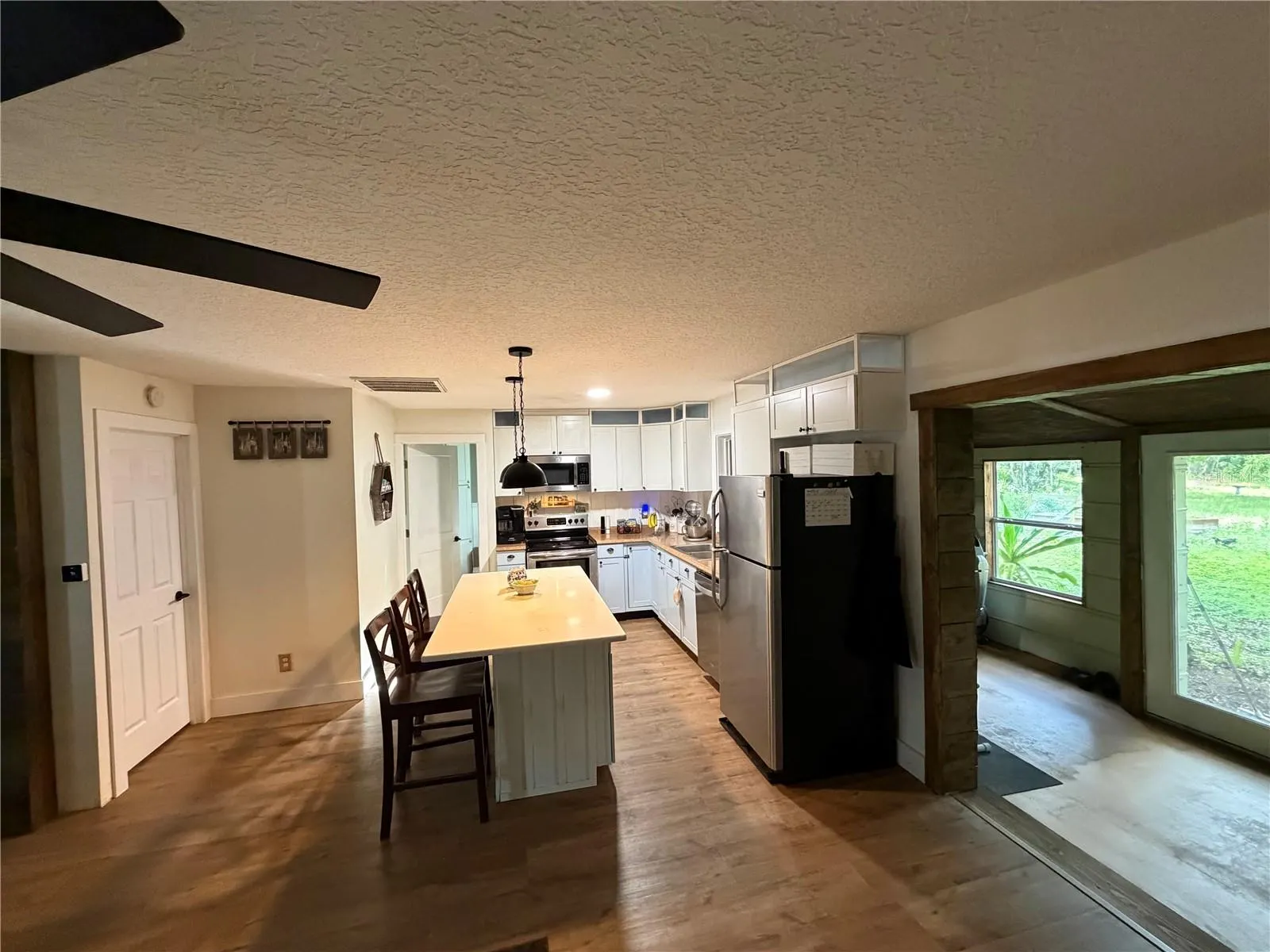 525 OLD DIXIE LN