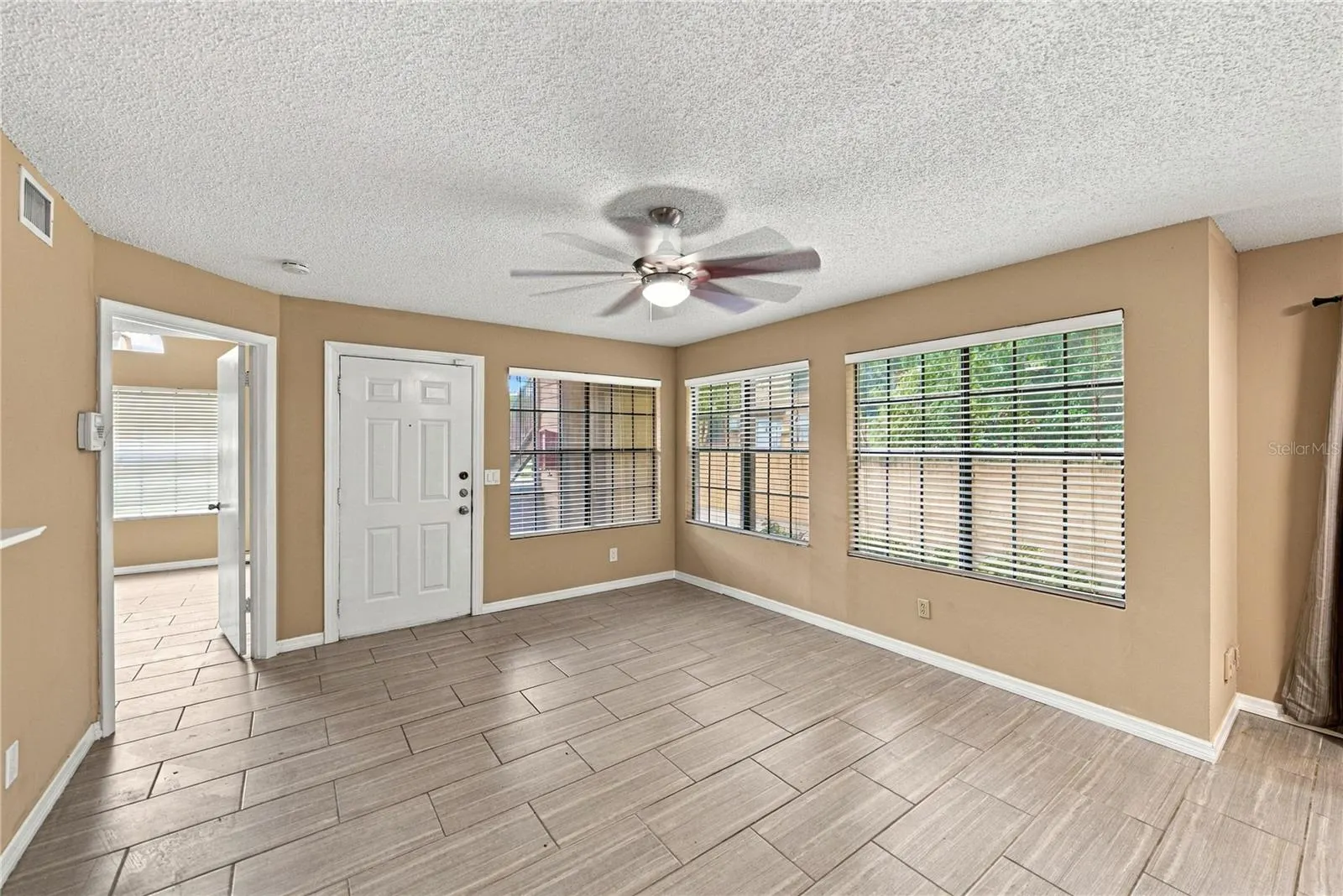 485 FORESTWAY CIR #101 #101
