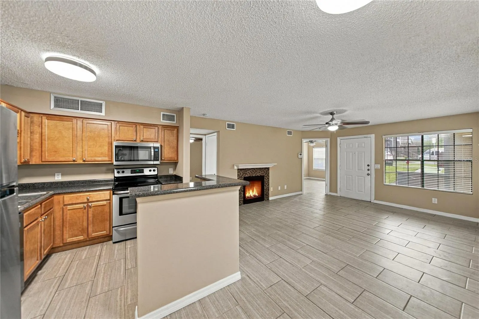 485 FORESTWAY CIR #101 #101