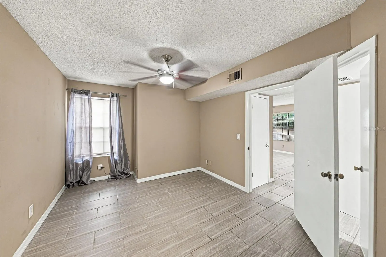 485 FORESTWAY CIR #101 #101