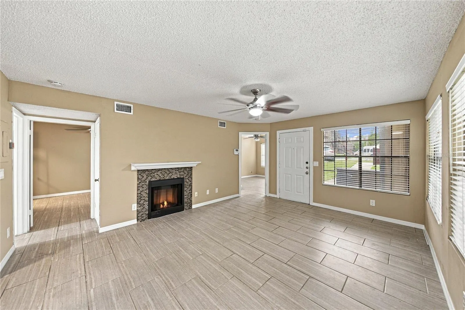485 FORESTWAY CIR #101 #101