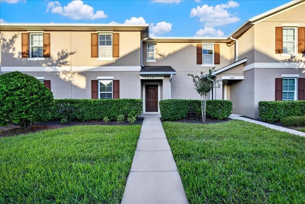 1628 HAWKSBILL LN
