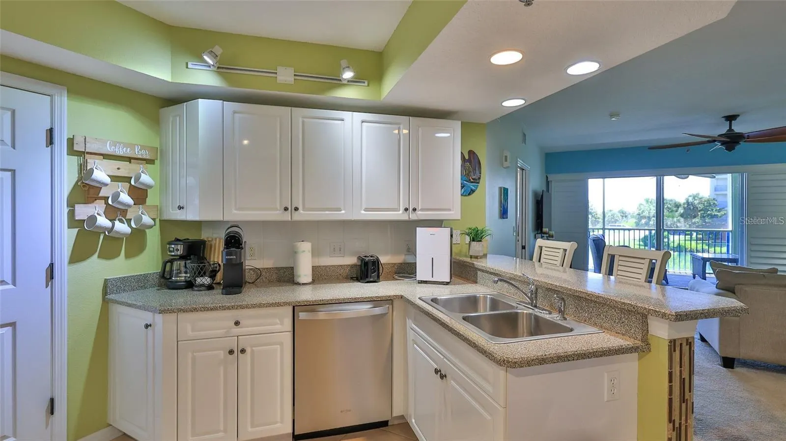 5300 S ATLANTIC AVE #15-202 #15-202