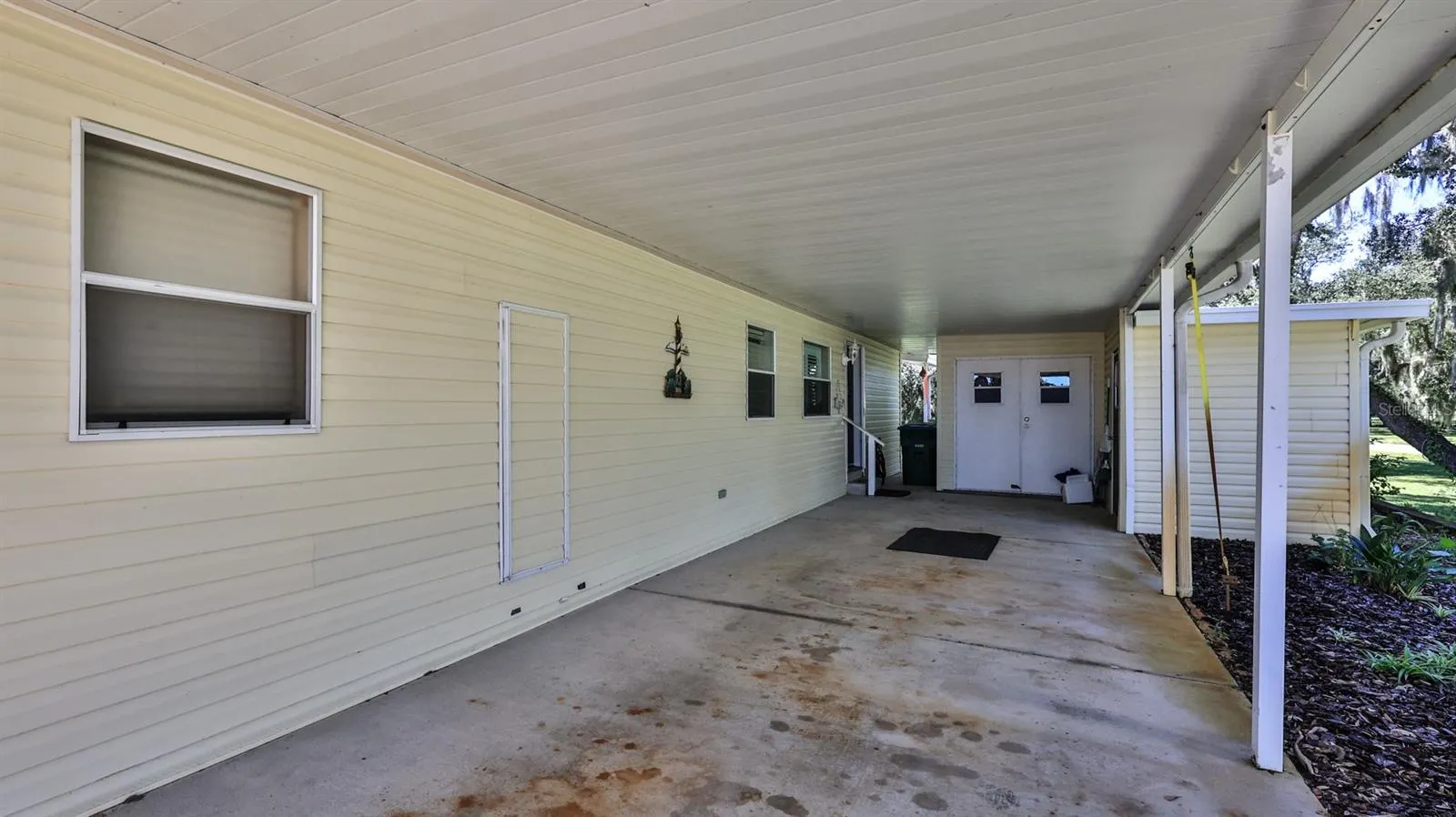 494 SIOUX BLVD