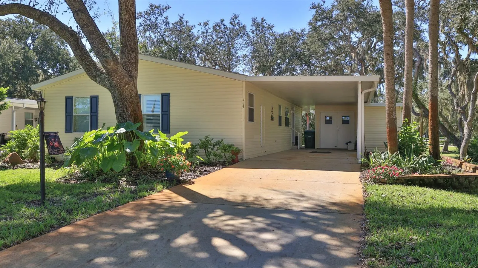 494 SIOUX BLVD