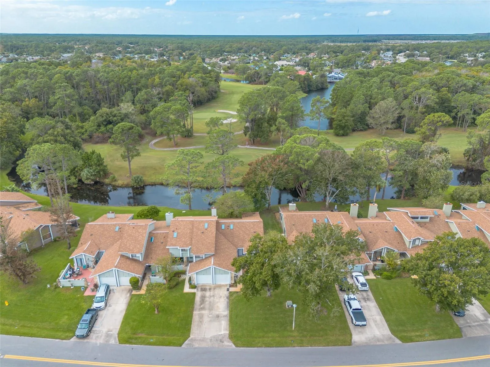 440 BROWN PELICAN DR