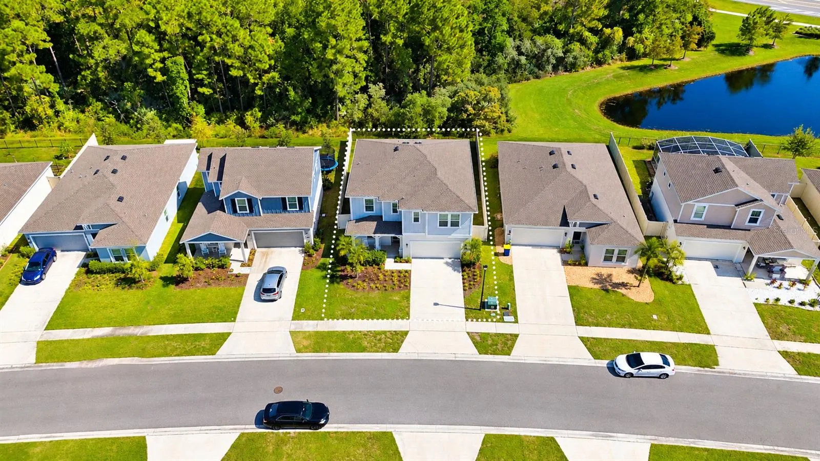 3975 WILLOWBROOK DR