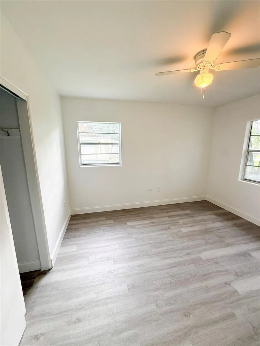 3223 AVENUE S NW