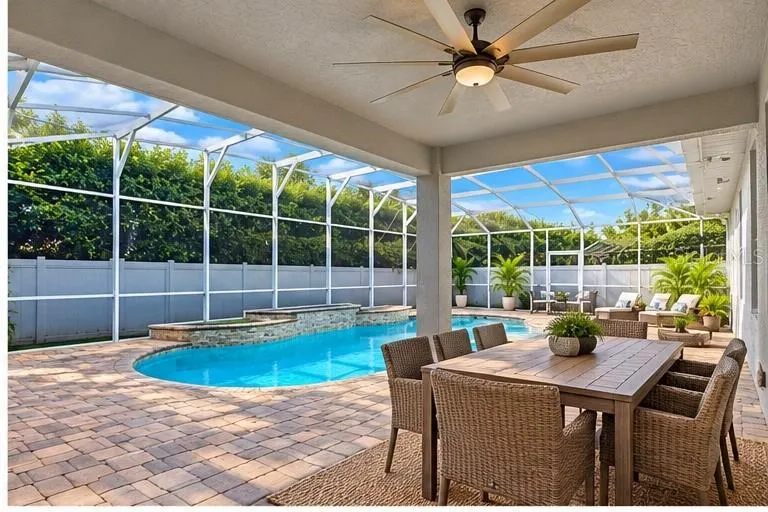 6844 VINTAGE LN