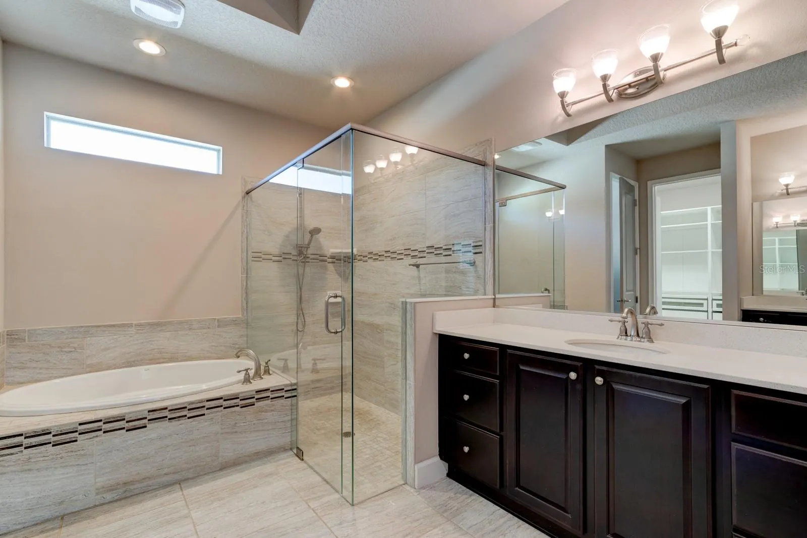6844 VINTAGE LN