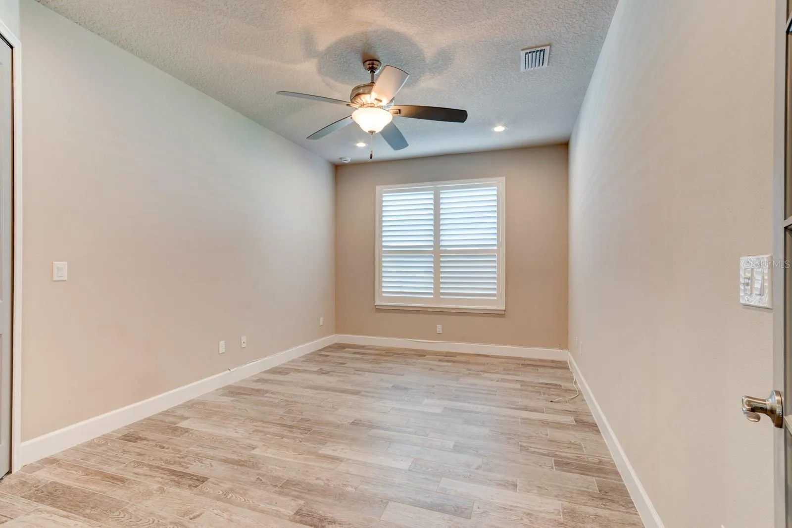 6844 VINTAGE LN