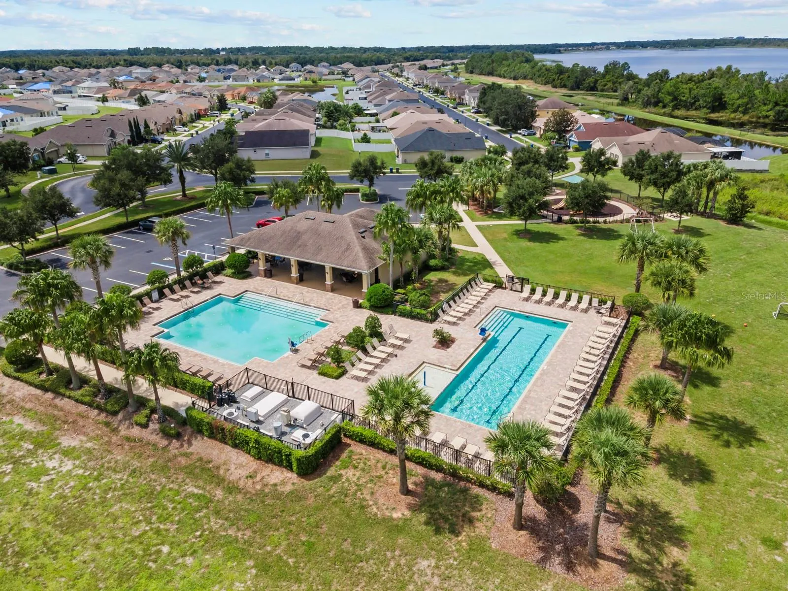 5716 LAKESIDE LANDINGS BLVD