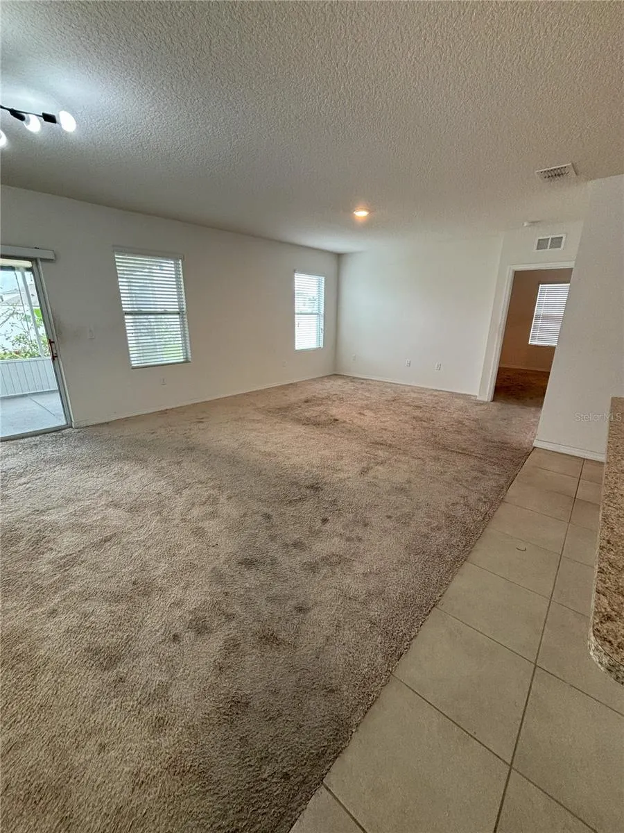 5716 LAKESIDE LANDINGS BLVD