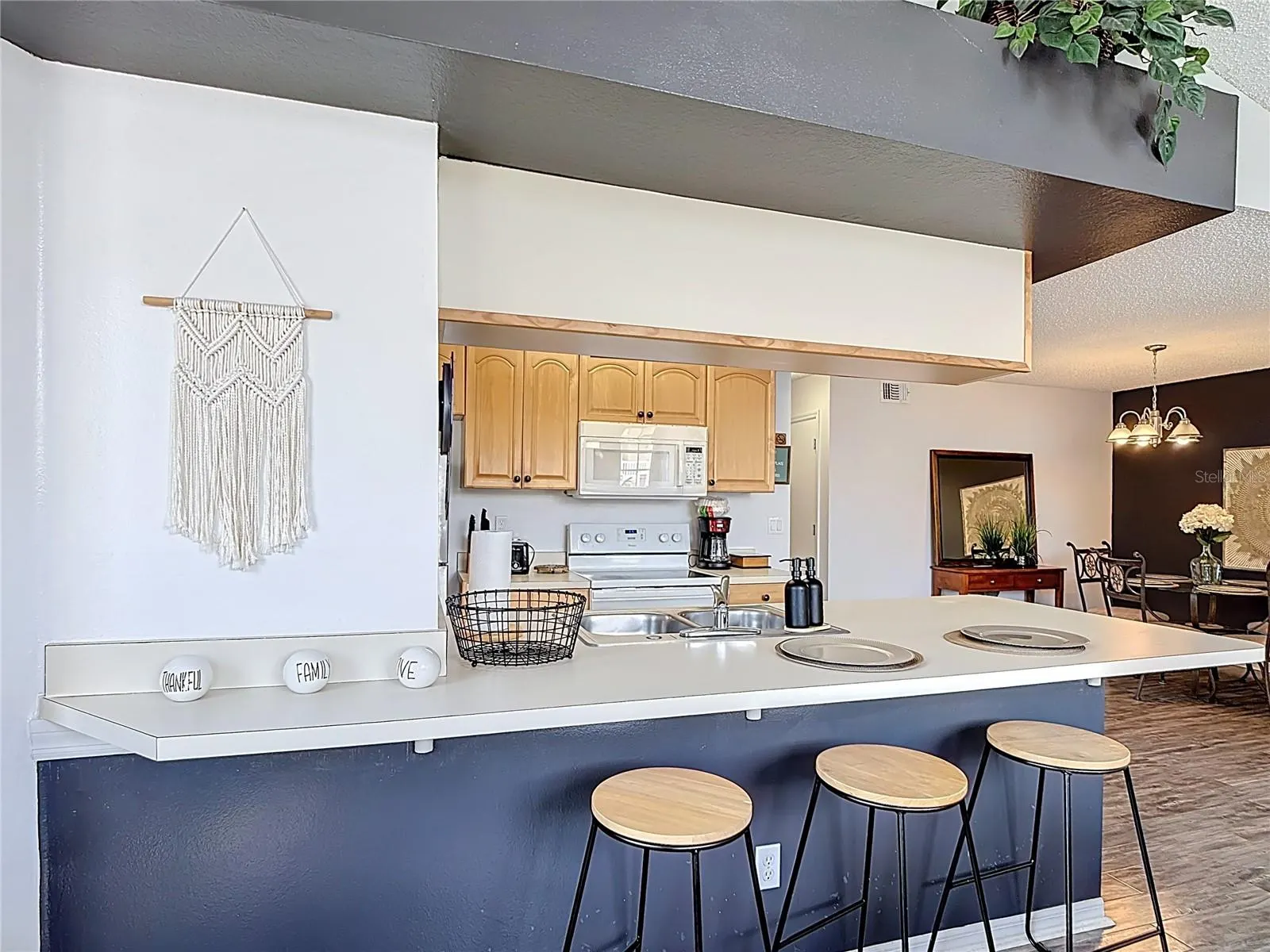 5005 LAGUNA BAY CIR #26, #26