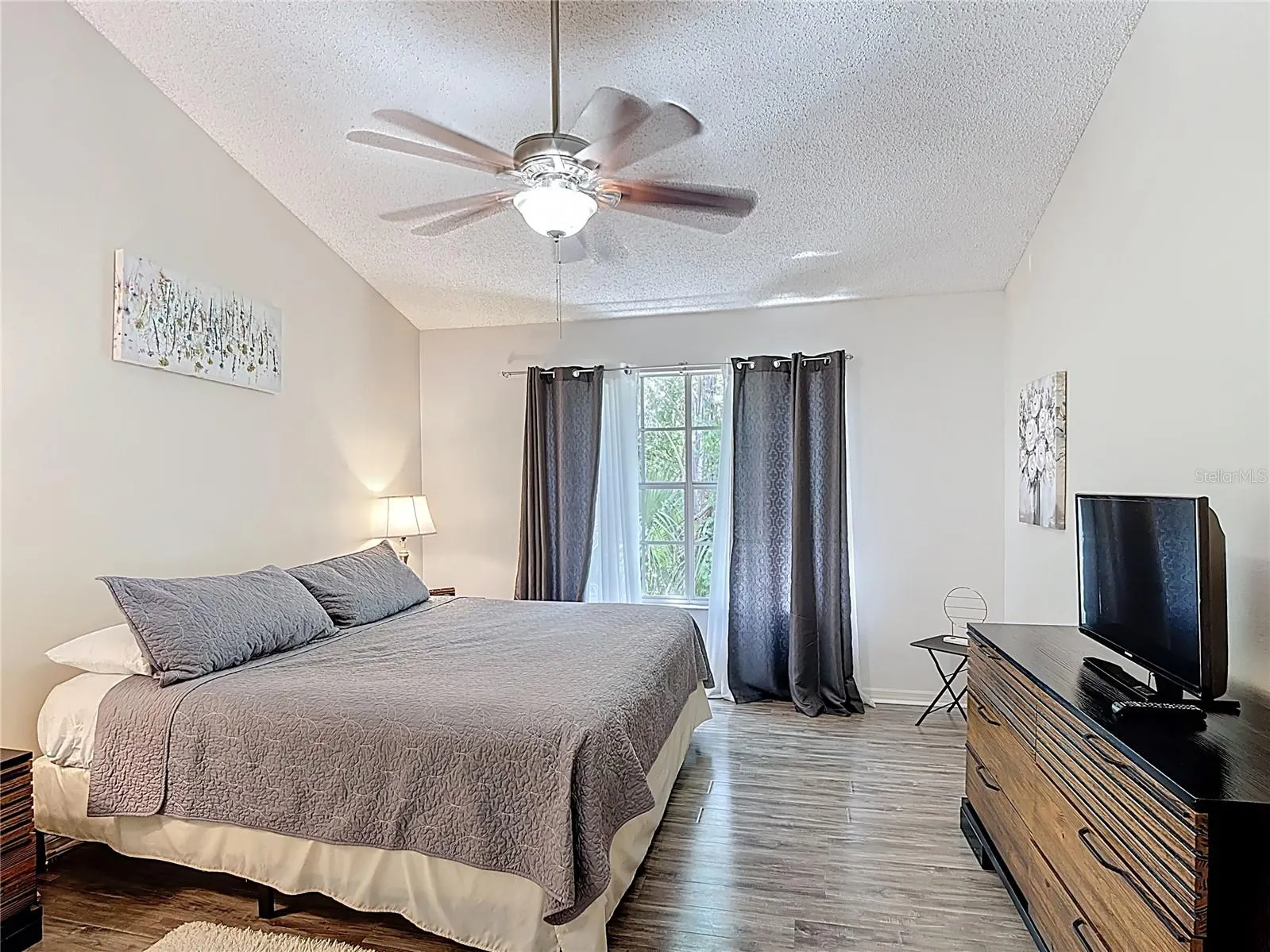 5005 LAGUNA BAY CIR #26, #26